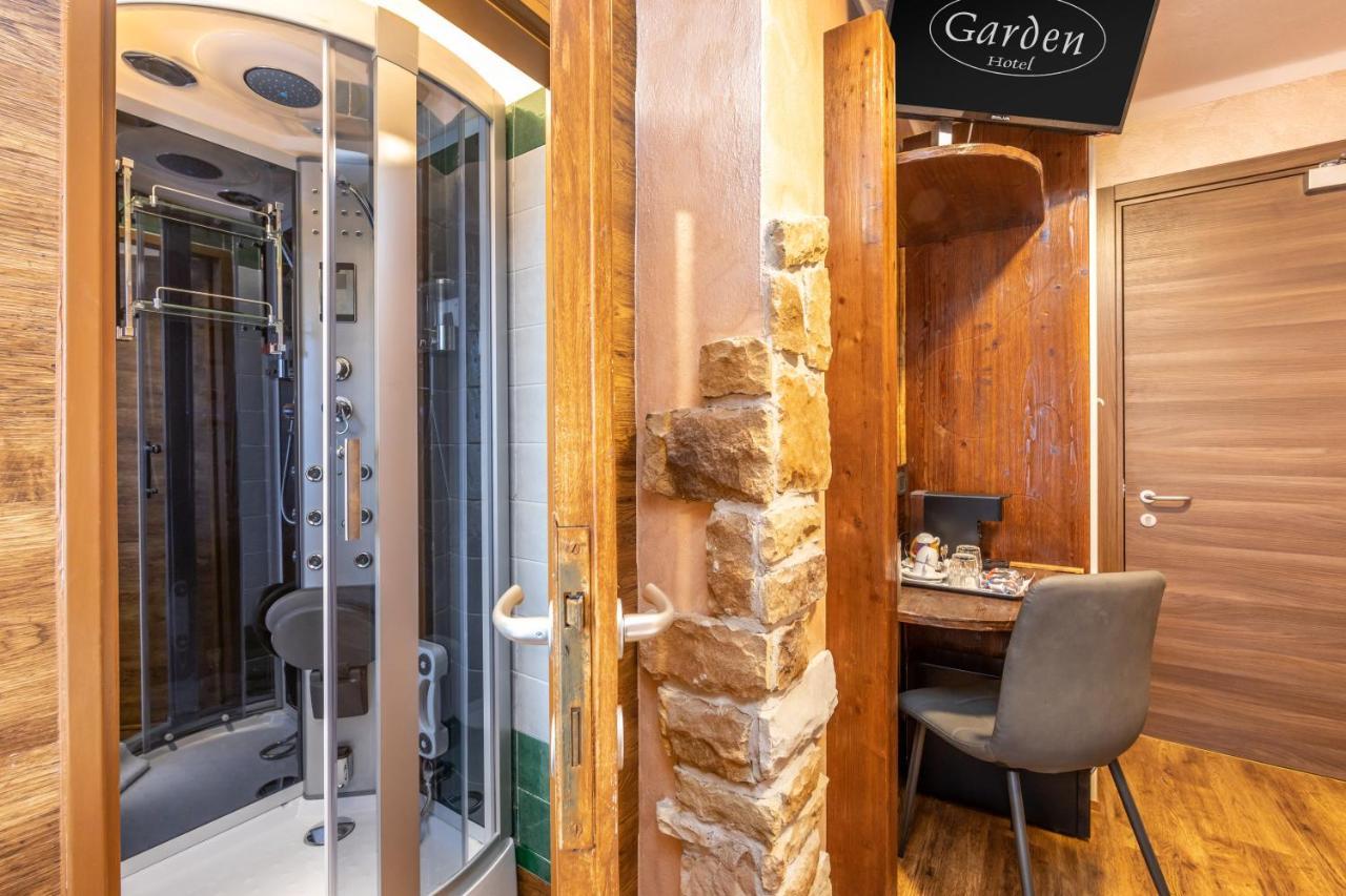 Garden Wellness Hotel S อันดาโล ภายนอก รูปภาพ